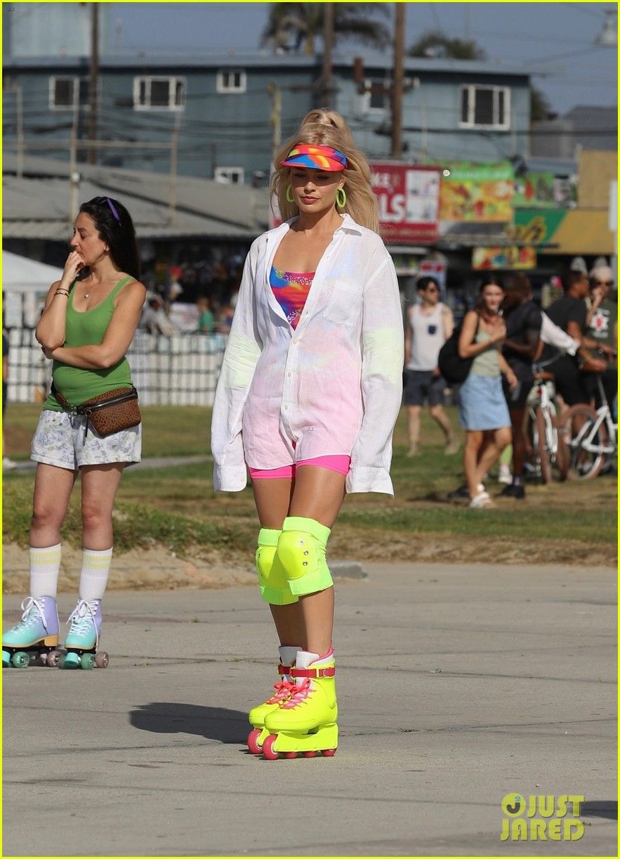 Margot Robbie Roller Skating